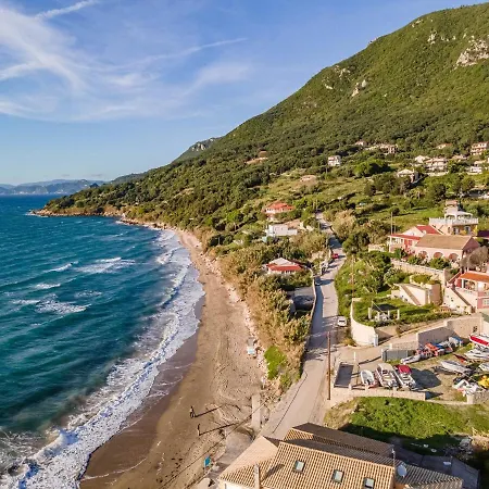 Apartament Seafront With Panoramic Rooftop Terrace