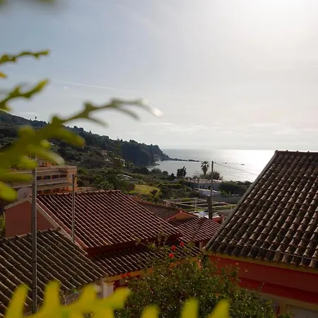 Seafront With Panoramic Rooftop Terrace דירה Paramonas (Corfu)
