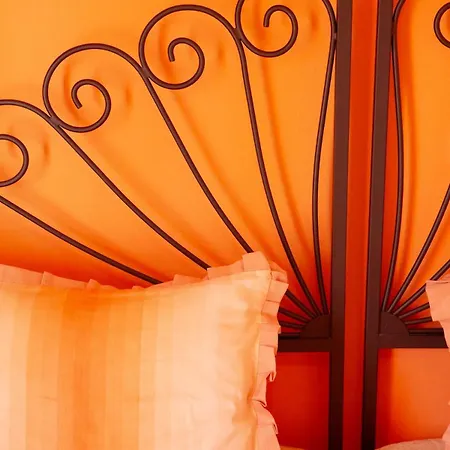 Seafront With Panoramic Rooftop Terrace