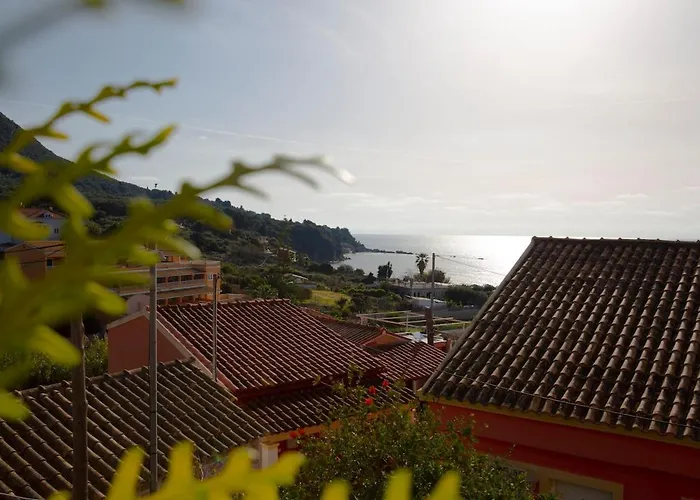 Seafront With Panoramic Rooftop Terrace Apartmán Paramonas (Corfu)